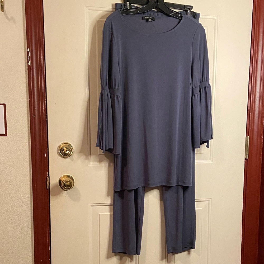 Slinky Brand Gray Pantsuit